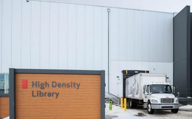 The first shipment of Glenbow materials arrives at the University of Calgary's High Density Library.