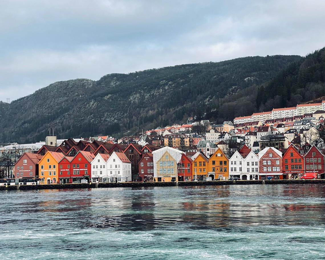 Living abroad allowed Simran Sadhwani and Praneesh Chandrasekhar to explore different parts of Norway and get to know the people, food, and culture. 