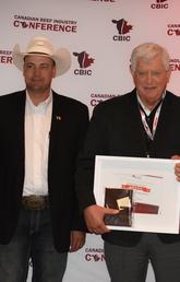 The University of Calgary's Eugene Janzen is awarded the 2018 Canadian Beef Industry Award for Outstanding Research and Innovation. From left: Andrea Brocklebank, BCRC executive director; Ryan Beierbach, BCRC chair; Eugene Janzen; Bob Lowe, Bear Trap Feeders; and Reynold Bergen, BCRC science director.