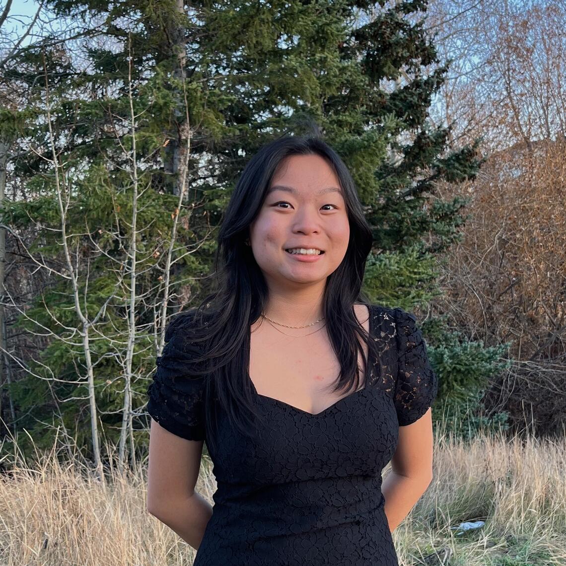 Ruth Yang as Dorinda