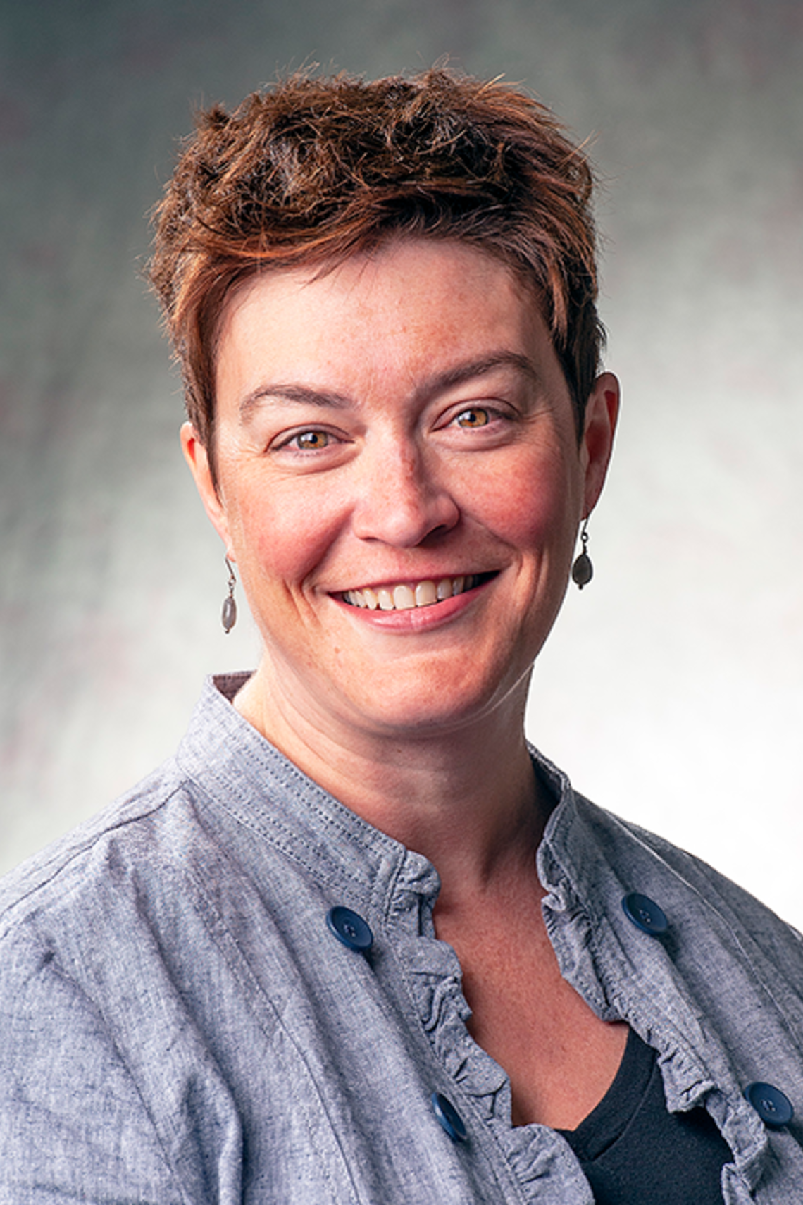 Dawn Johnston headshot