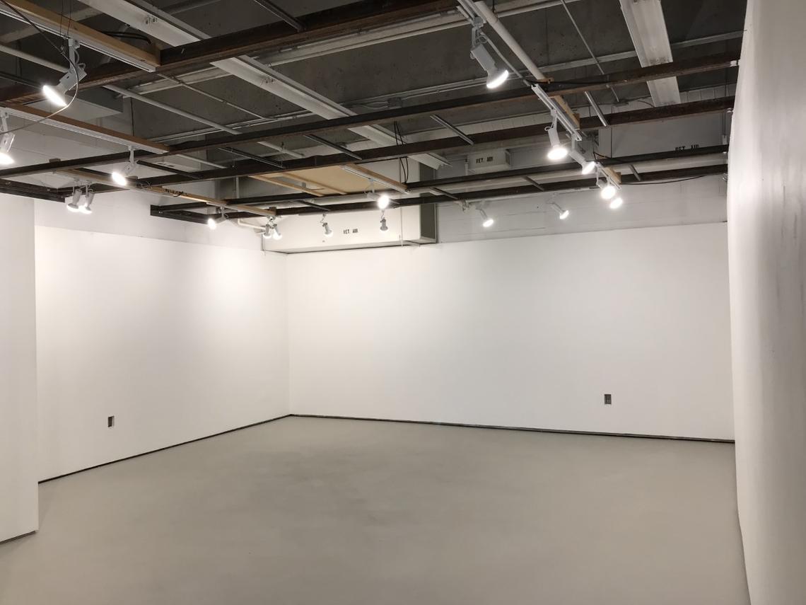 University of Calgary Department of Art and Art History Arnatt Gallery