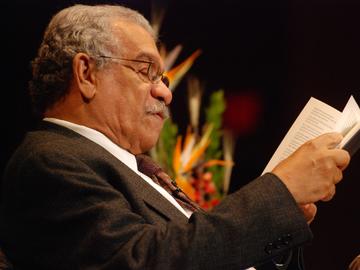 Derek Walcott