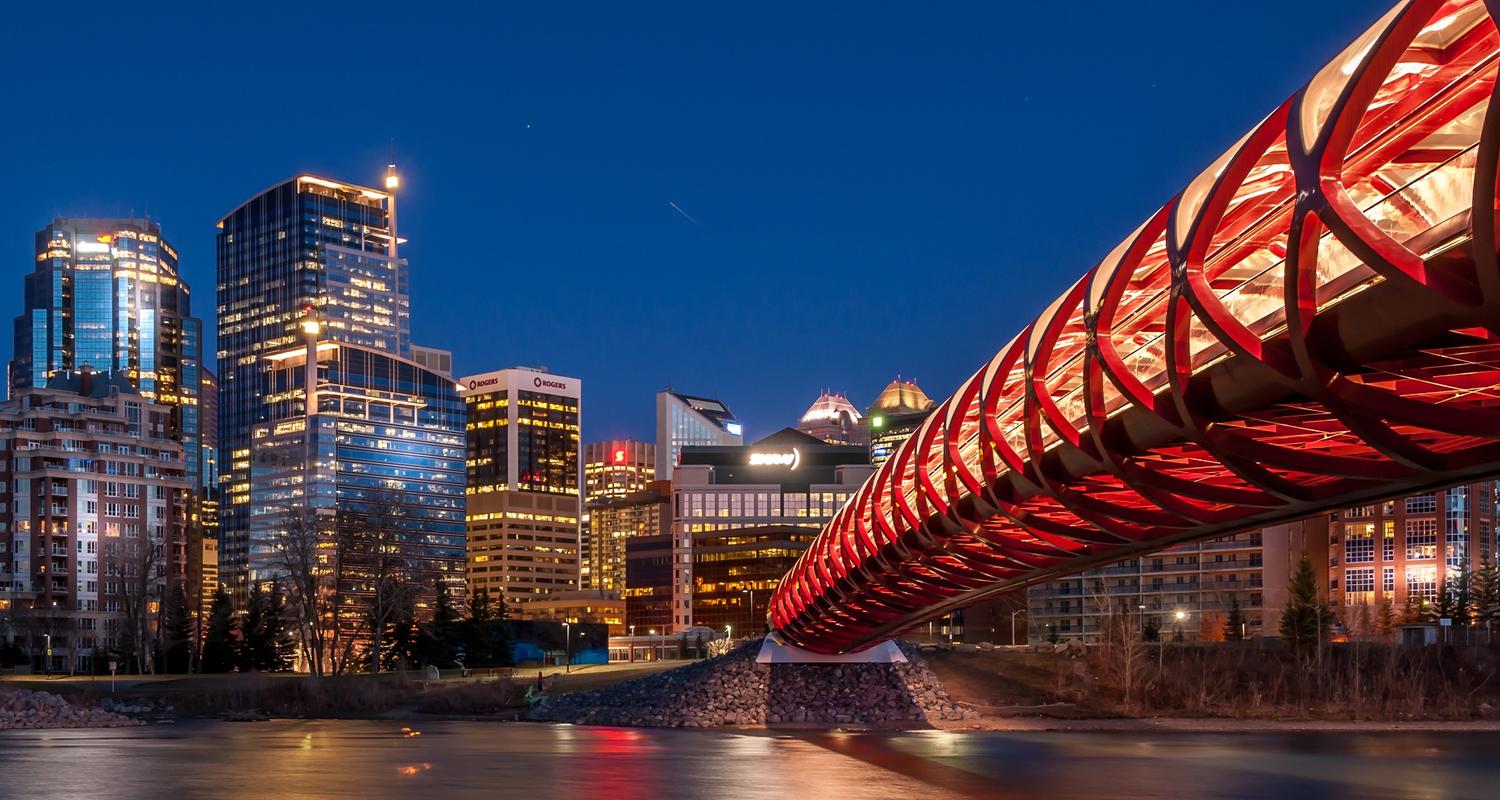 Peace bridge at night