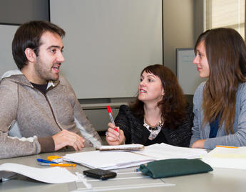 Students talk in the Writing Centre
